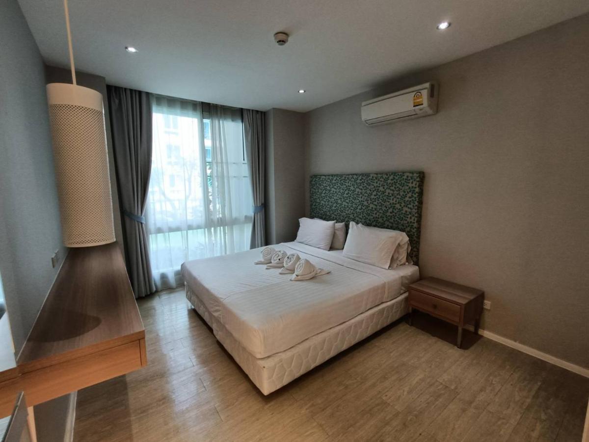 Atlantis Condo Resort By Somphong Pantai Jomtien Bagian luar foto